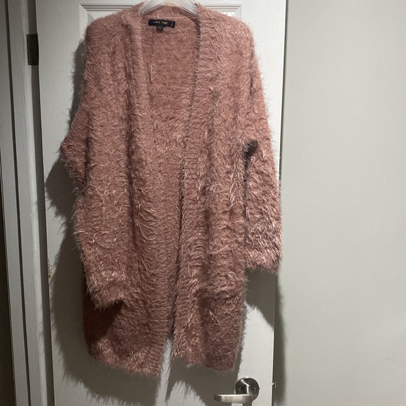 Mauve pink fuzzy knit cardigan - Picture 6 of 12